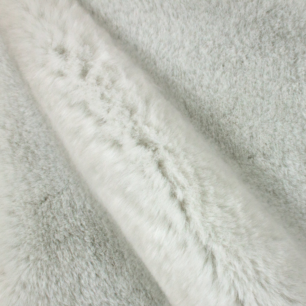 Mega Whispy Snuggle