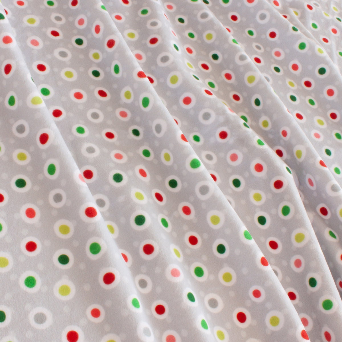 Holiday Polka Dots | Gnome for the Holidays