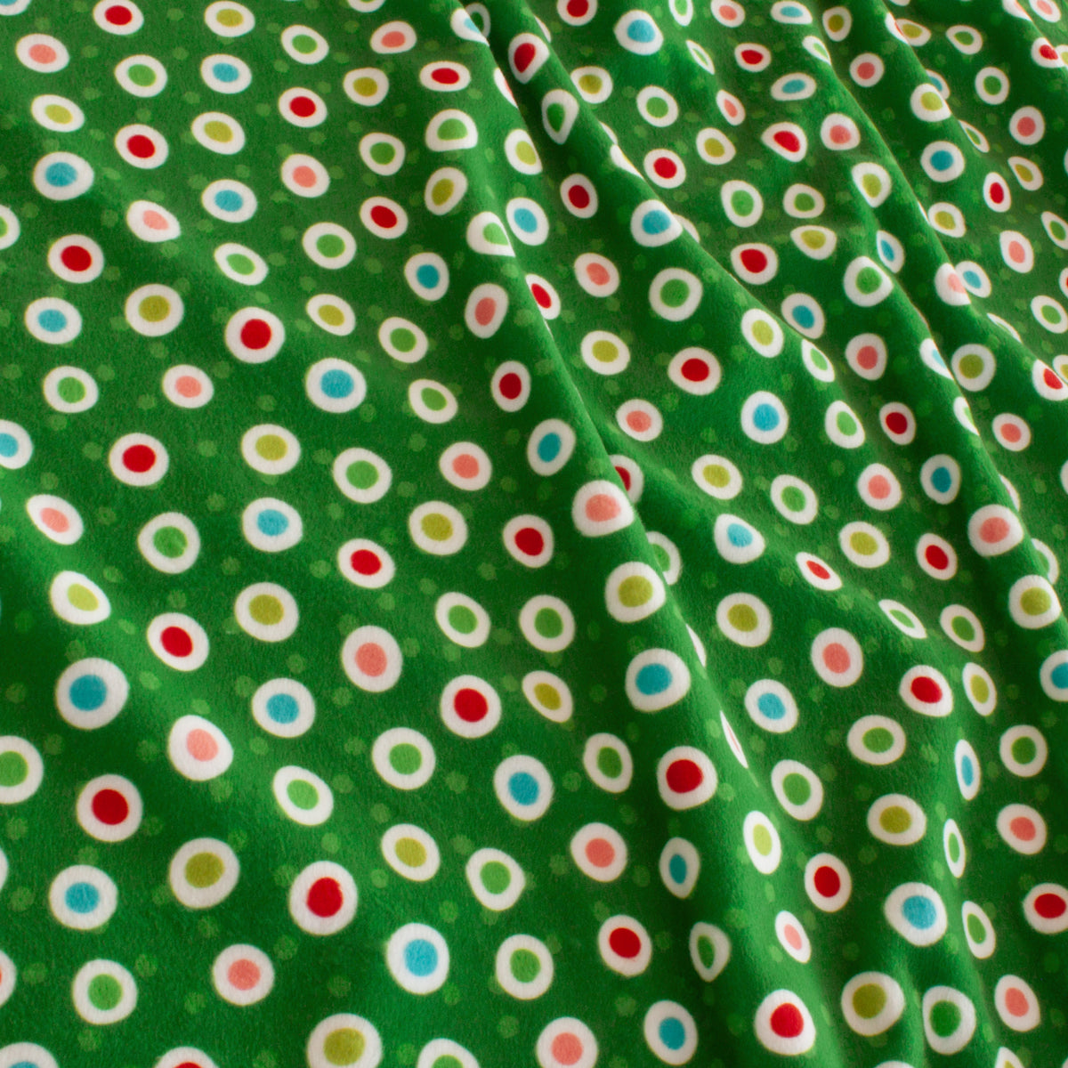 Holiday Polka Dots | Gnome for the Holidays